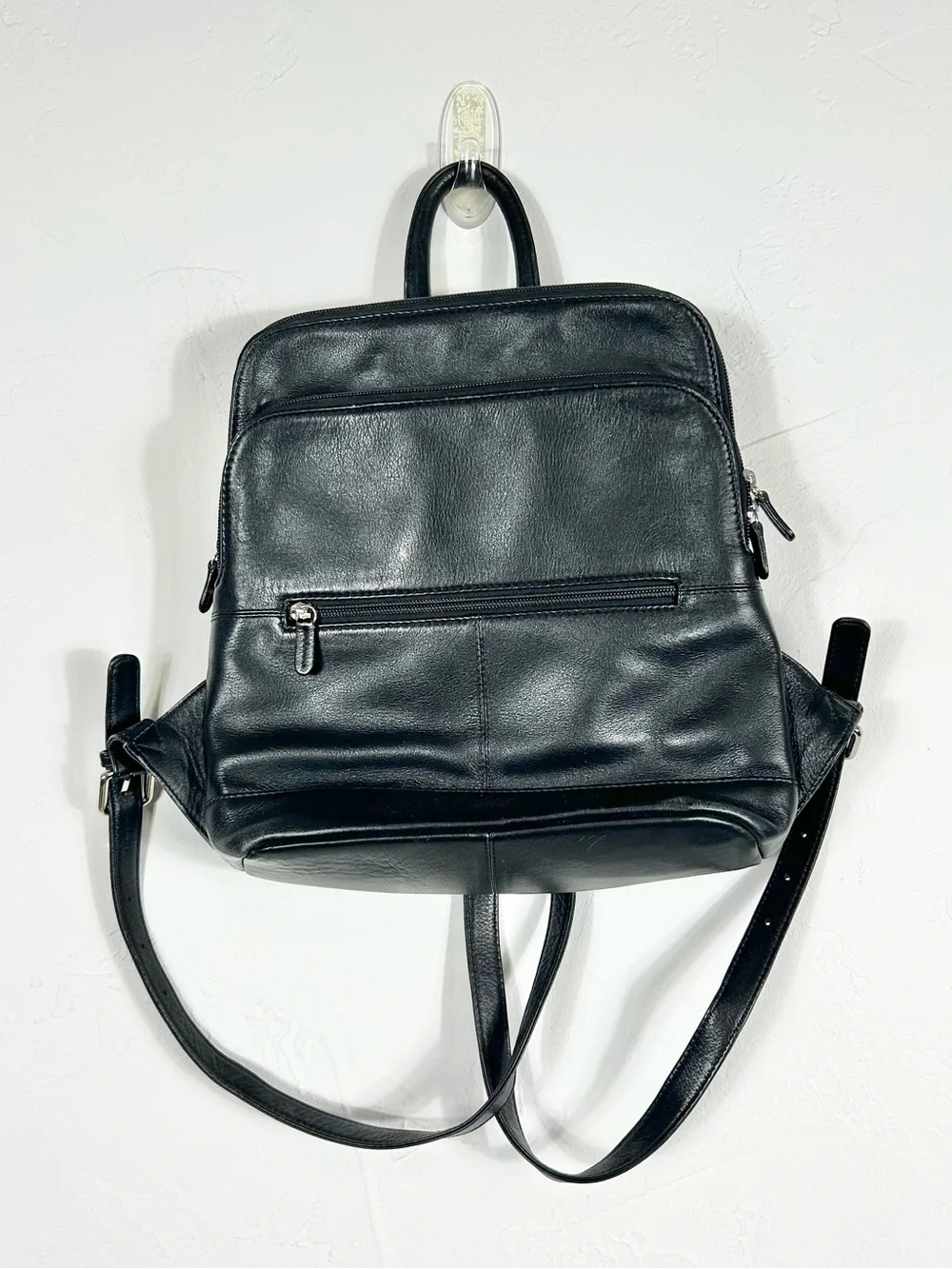 ili New York Black Genuine Leather RFID Blocking Backpack Purse